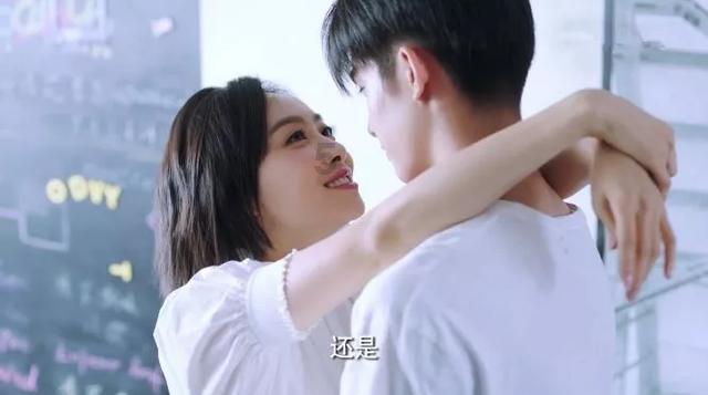 救援沙滩女孩